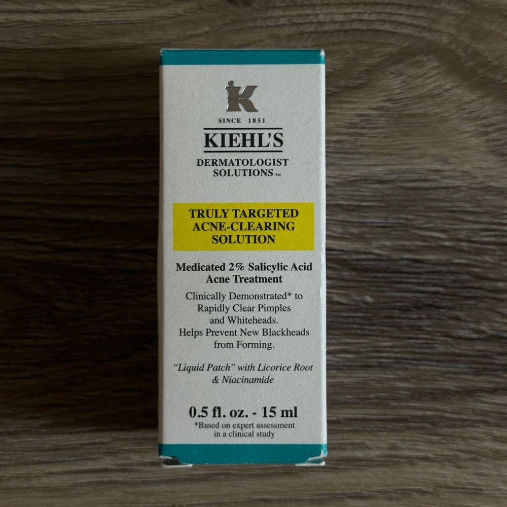 Kiehl’s Truly Targeted Acne-Clearing Pimple Patch with Salicylic Acid 15ml (2)